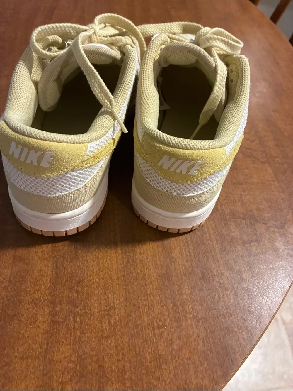 Nike casual low